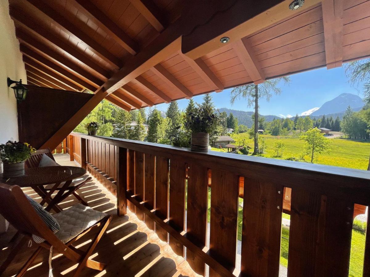 Landhaus Charlotte Am Geigenbuehel -Apartments Seefeld in Tirol Eksteriør billede