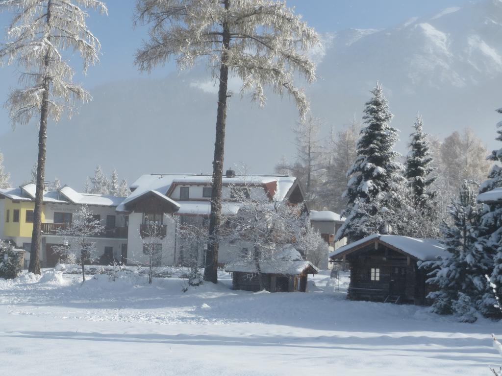 Landhaus Charlotte Am Geigenbuehel -Apartments Seefeld in Tirol Eksteriør billede