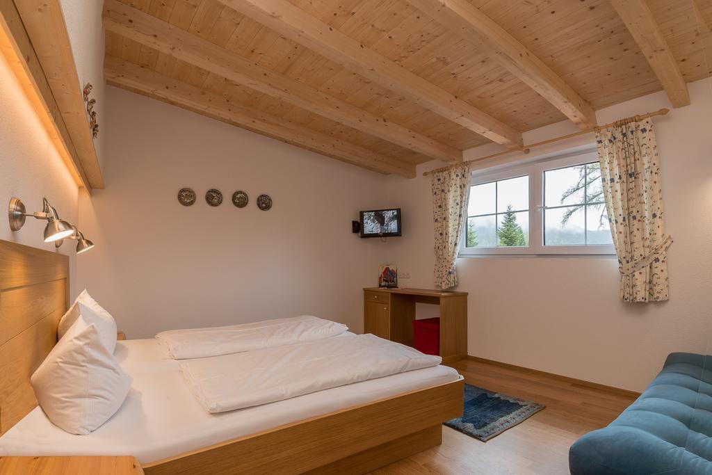 Landhaus Charlotte Am Geigenbuehel -Apartments Seefeld in Tirol Eksteriør billede