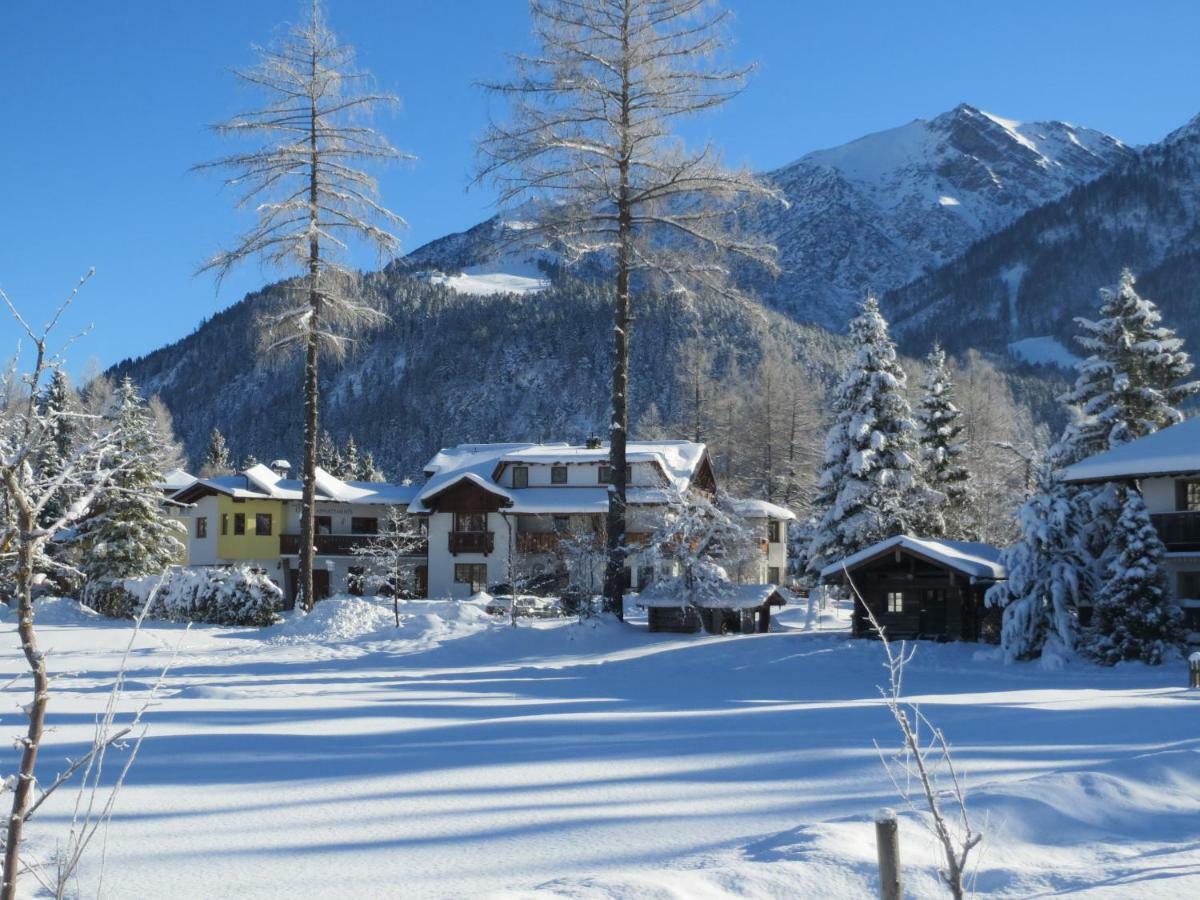 Landhaus Charlotte Am Geigenbuehel -Apartments Seefeld in Tirol Eksteriør billede