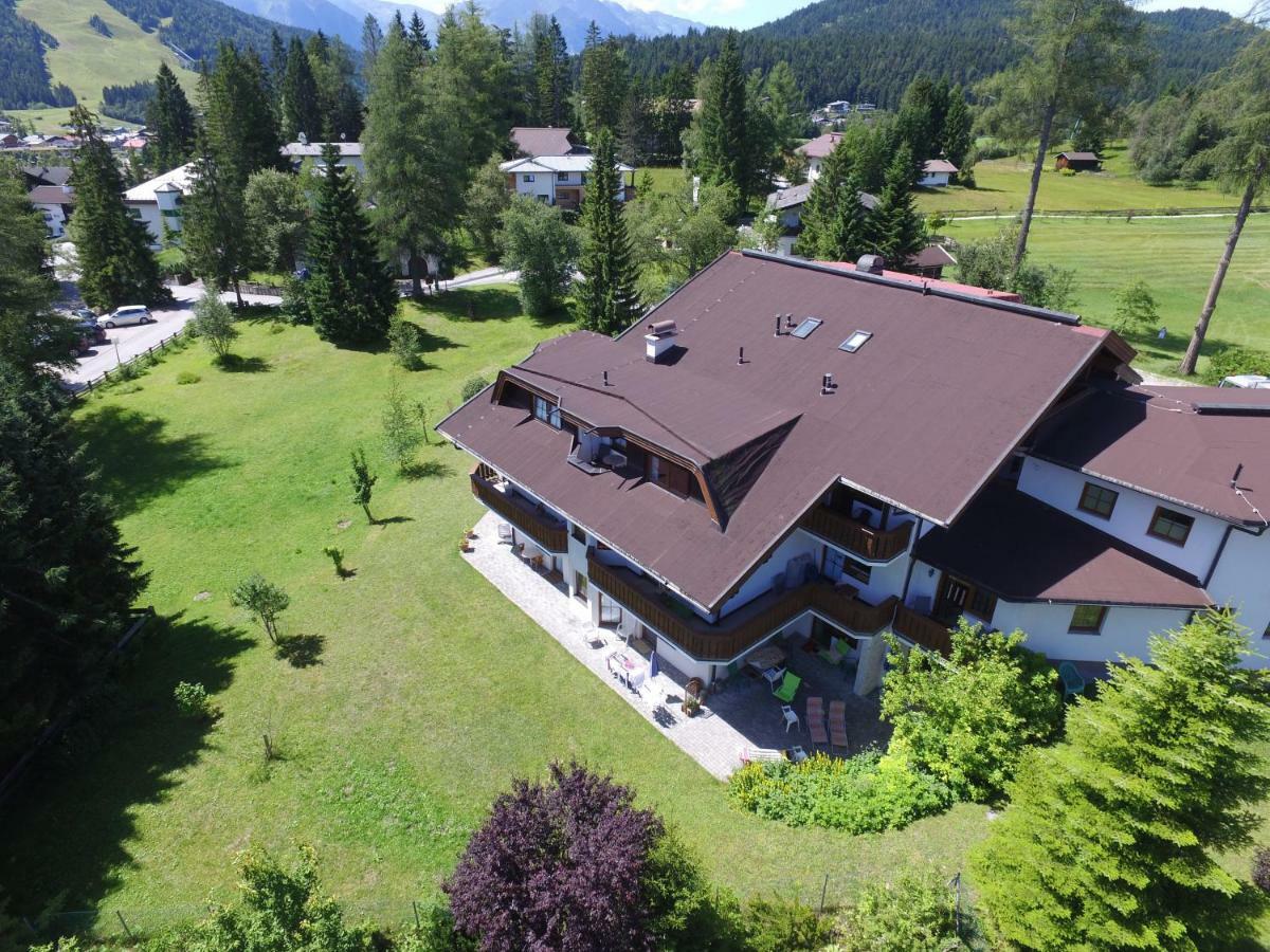 Landhaus Charlotte Am Geigenbuehel -Apartments Seefeld in Tirol Eksteriør billede
